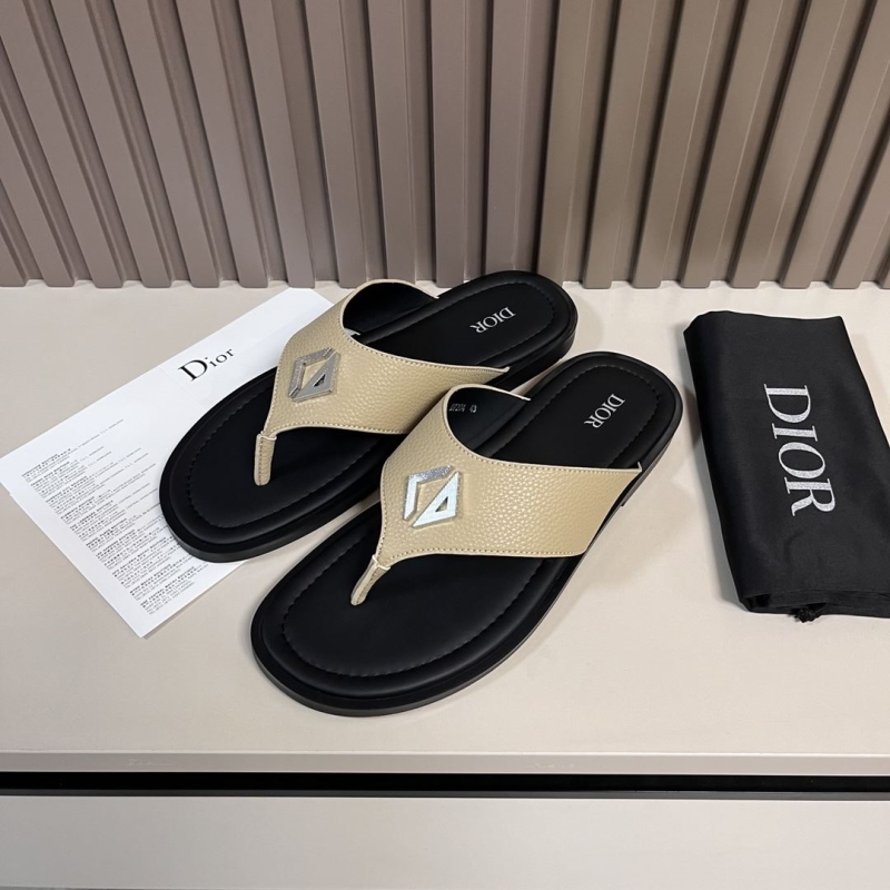 ch**an D*or slippers